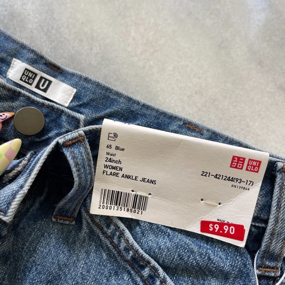 Uniqlo Denim Flare Ankle Wide Leg Jeans | 24 inch - Picture 4 of 5